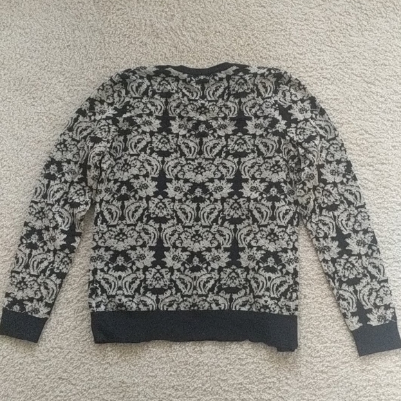 Gold Metallic festive cardigan - Picture 5 of 12